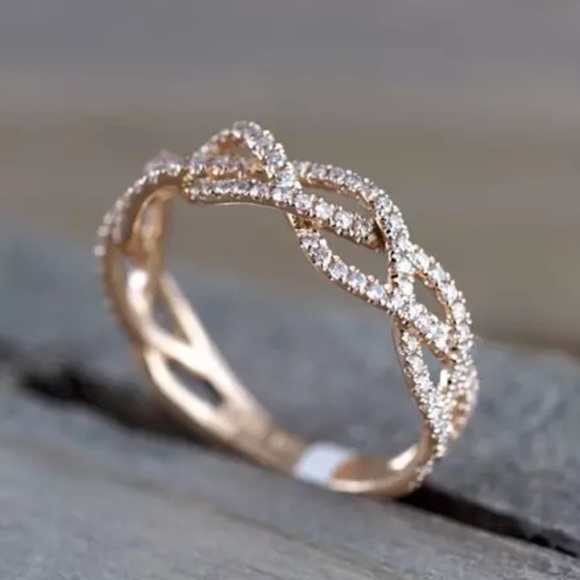 NEW ROSE GOLD TWIST DIAMOND RING - Picture 3 of 5